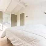 Villa Maison Familiale Pour 10 Avec Patio Et Piscine A - Fr-1-835-29 La Flotte