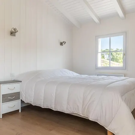 Maison Familiale Pour 10 Avec Patio Et Piscine A - Fr-1-835-29