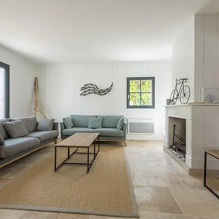 Maison Familiale Pour 10 Avec Patio Et Piscine A - Fr-1-835-29 *