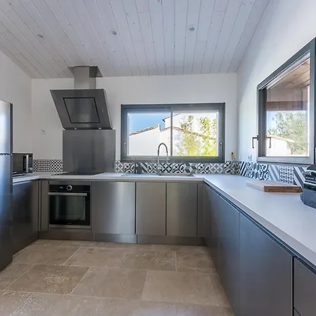 Maison Familiale Pour 10 Avec Patio Et Piscine A - Fr-1-835-29 Villa La Flotte